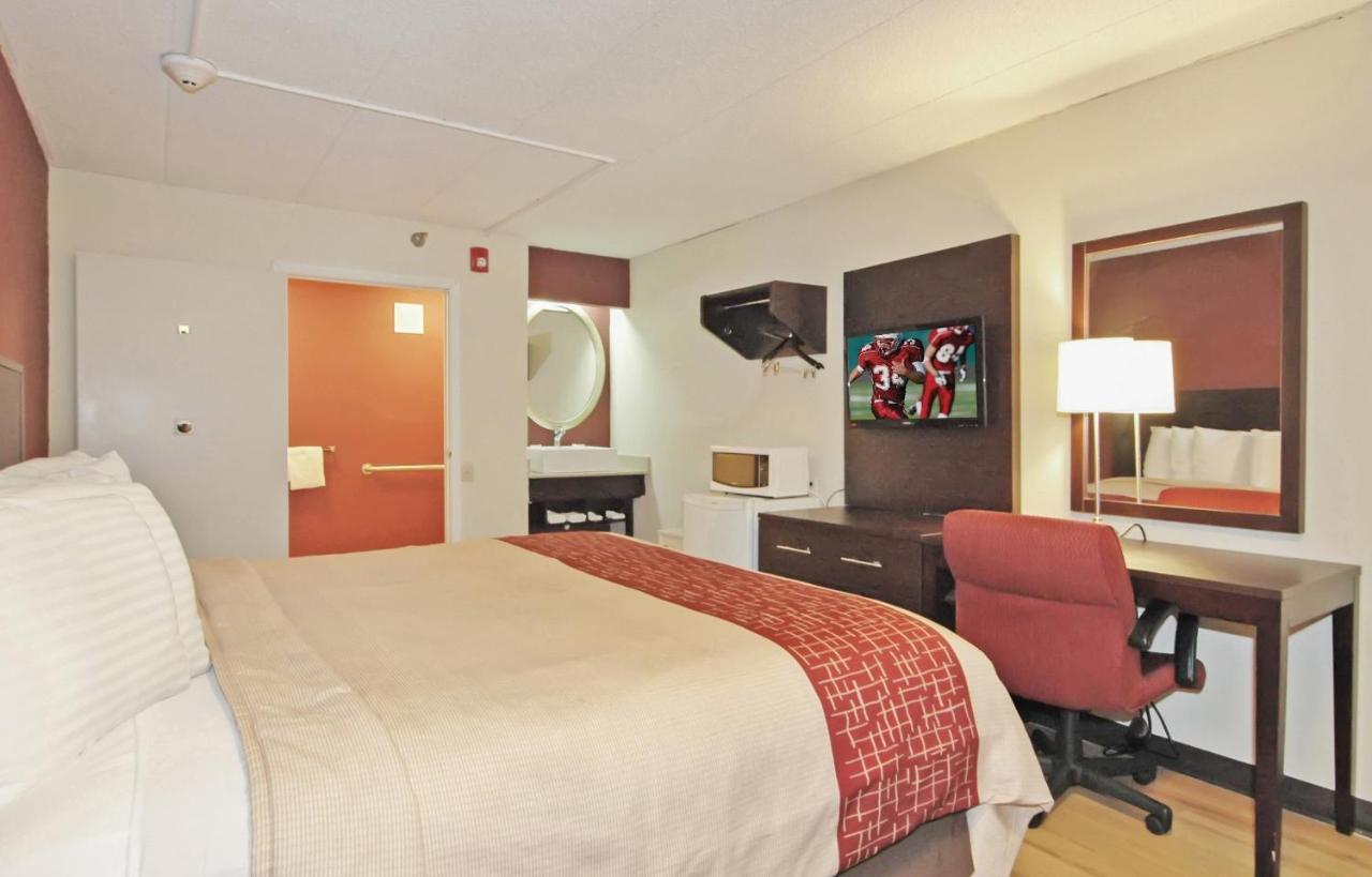 Red Roof Inn PLUS Chicago - Hoffman Estates Exterior foto